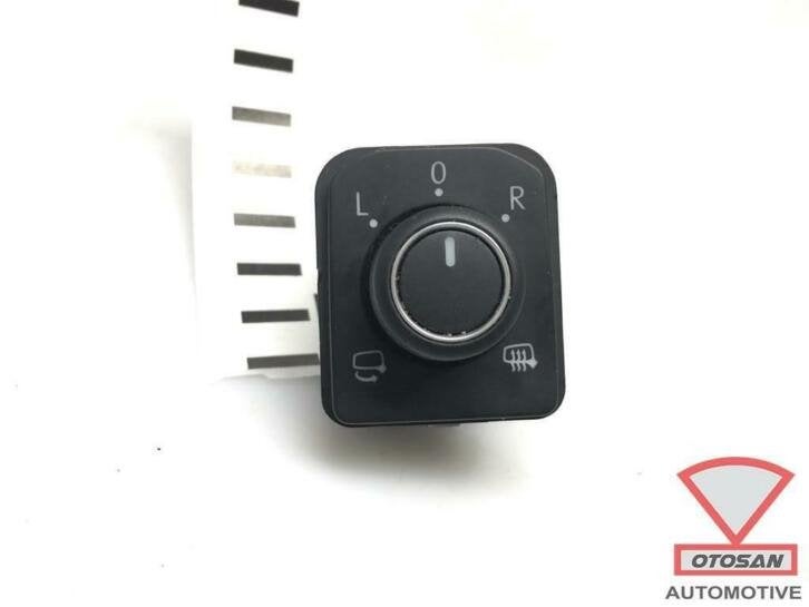 vw polo 2g 2018 spiegelverstelling inklapbaar knop 2g0959565, Auto-onderdelen, Dashboard en Schakelaars, Gebruikt, Volkswagen