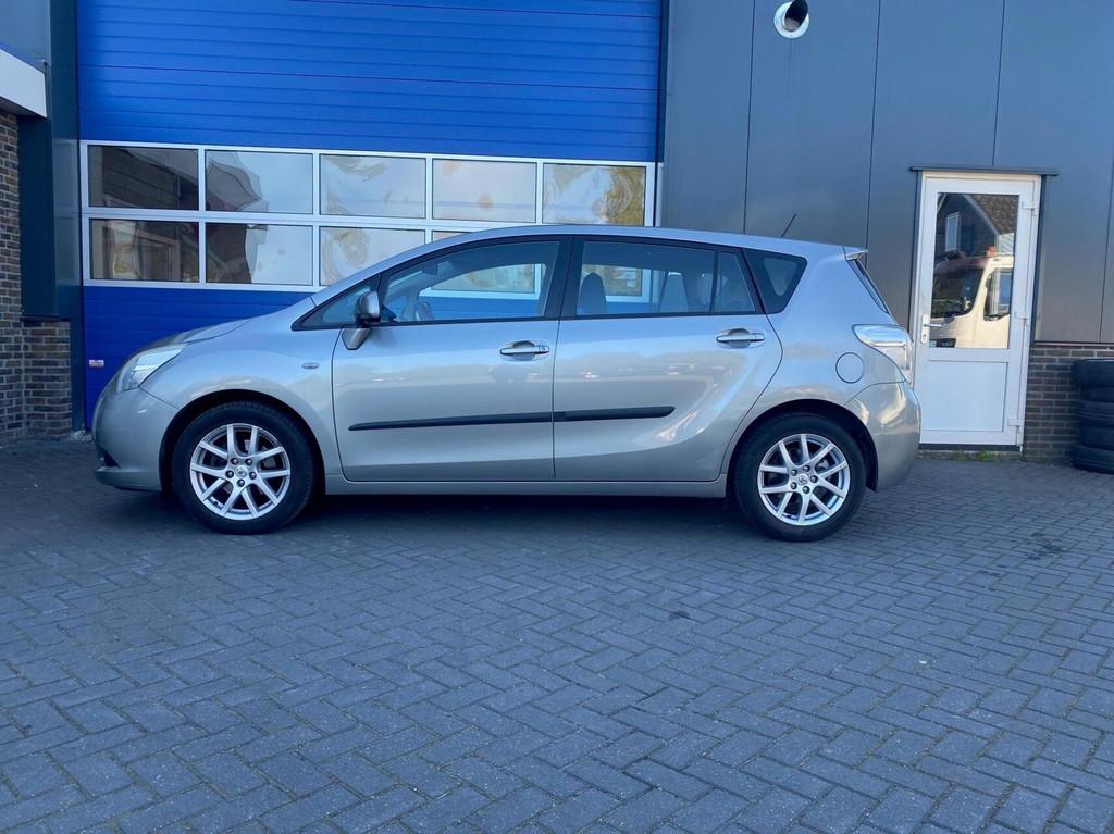 Toyota Verso 1.6 VVT-i Business, Auto's, Voorwielaandrijving, Euro 5, Gebruikt, 4 cilinders