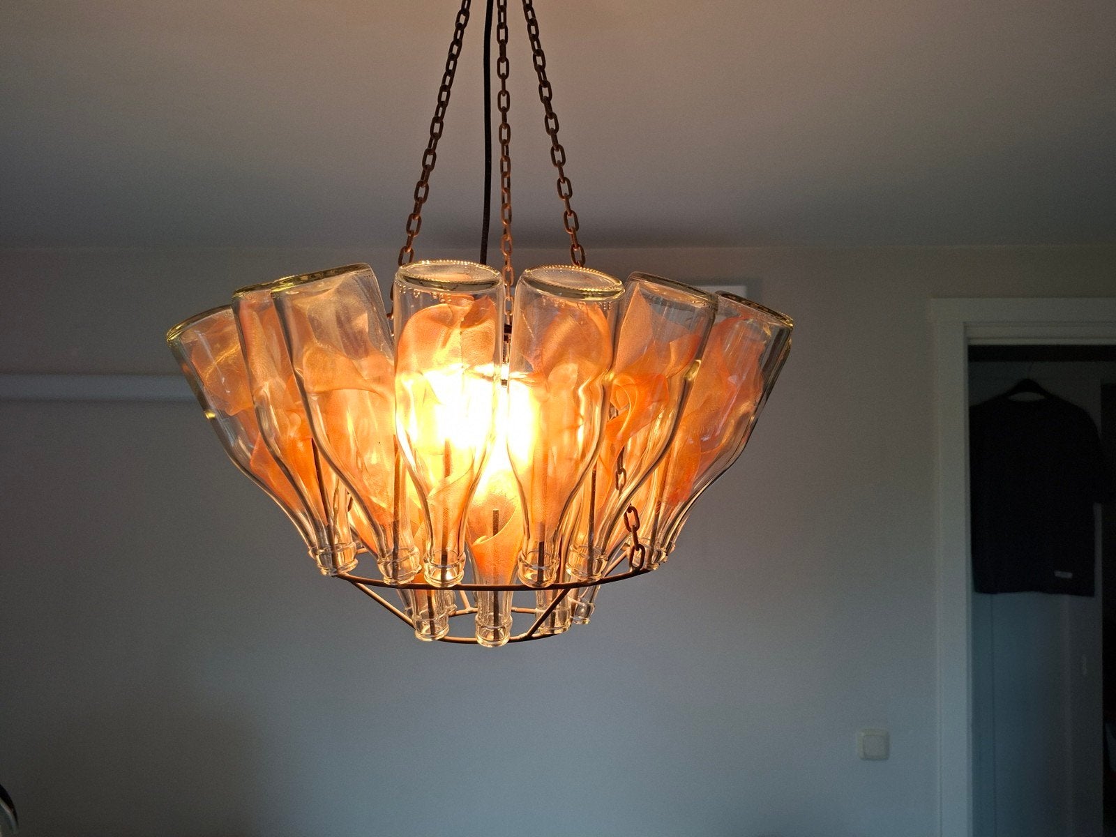 Flessenlamp met 24 Flesjes -, Ophalen, Gebruikt, Glas, Hanglamp