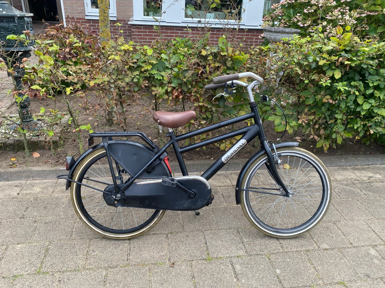 Prachtige zwarte Popal transportfiets - Zo goed als nieuw, Fietsen en Brommers, Terugtraprem, Gebruikt, 50 tot 53 cm, Ophalen