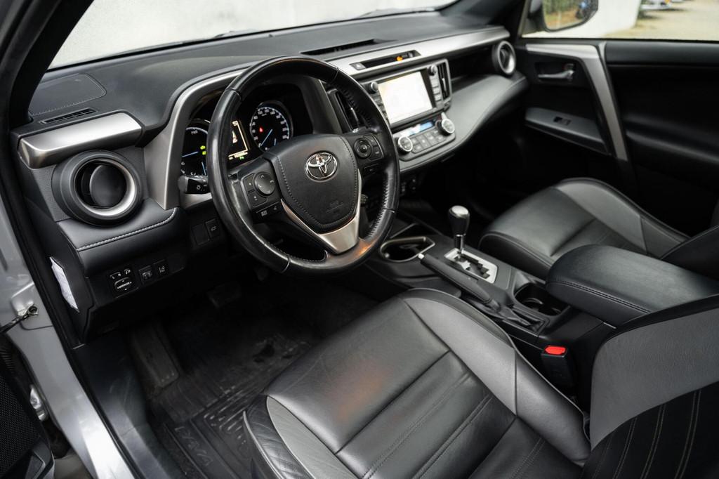 Toyota RAV4 2.5 Hybrid Black Edition 1e eig Trekhaak Panoram, Bedrijf, Hybride Elektrisch/Benzine, Rav4, 93 €/maand
