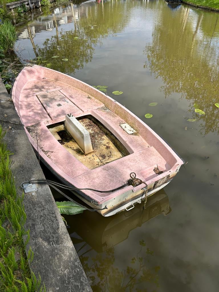 Roze roeiboot - Opknapper, Watersport en Boten, Bootonderdelen, Gebruikt, Overige typen, Zeilboot of Motorboot, Ophalen