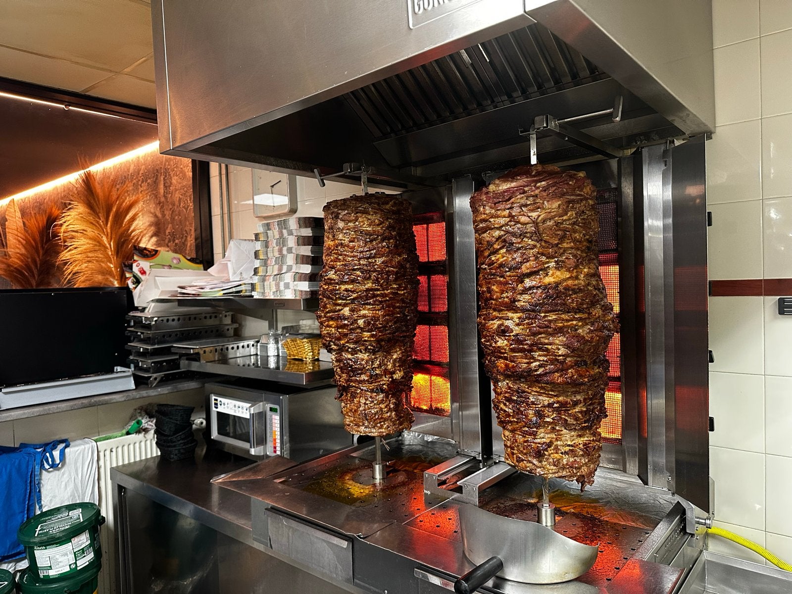 Dubbele Gas Shoarma Grill - Perfect voor Horeca, Ophalen of Verzenden, Gebruikt, Fornuis, Frituur en Grillen