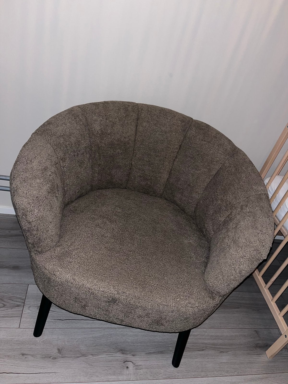 Bruine Fauteuil Nancy van Kwantum, Ophalen, Zo goed als nieuw, Stof, 75 tot 100 cm