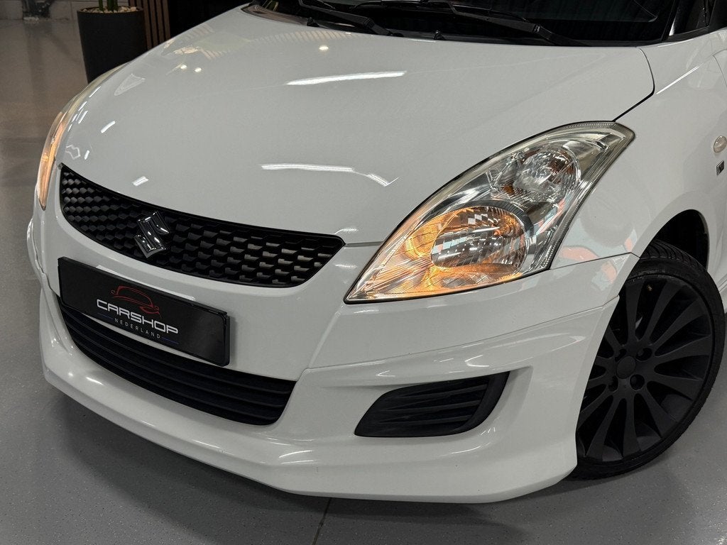 Suzuki SWIFT 1.2 Base X-ite APK/AIRCO/CARPLAY/CAMERA, Voorwielaandrijving, Gebruikt, 1242 cc, 400 kg