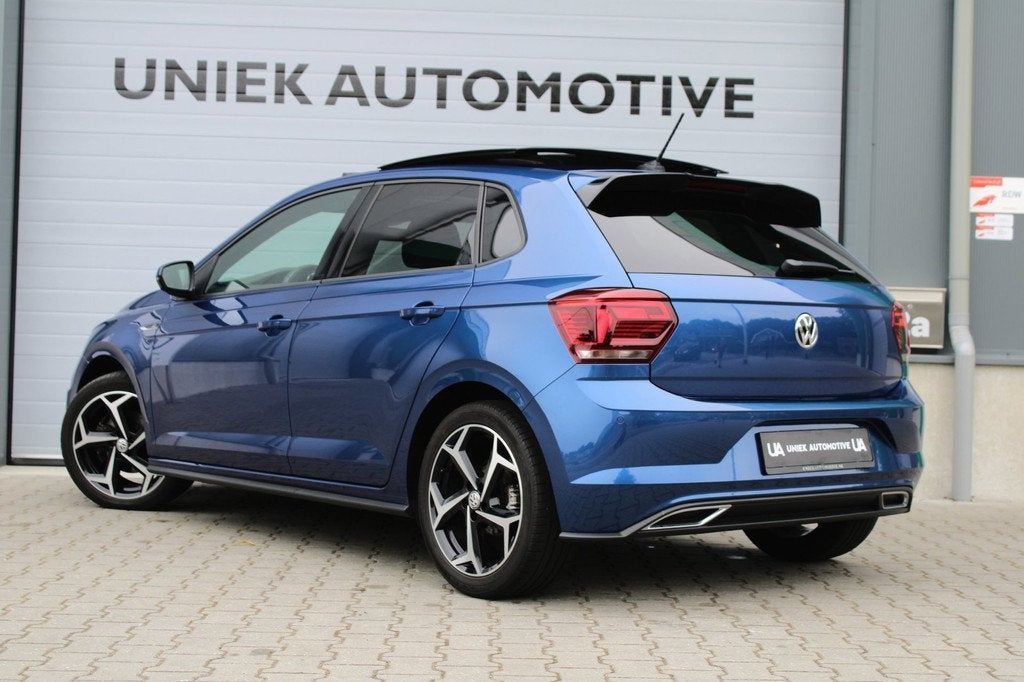 Volkswagen Polo 1.5 TSI HIGHLINE BUSINESS R | R LINE | KEYLE, Auto's, Volkswagen, Zwart, 4 cilinders, 150 pk, Alcantara