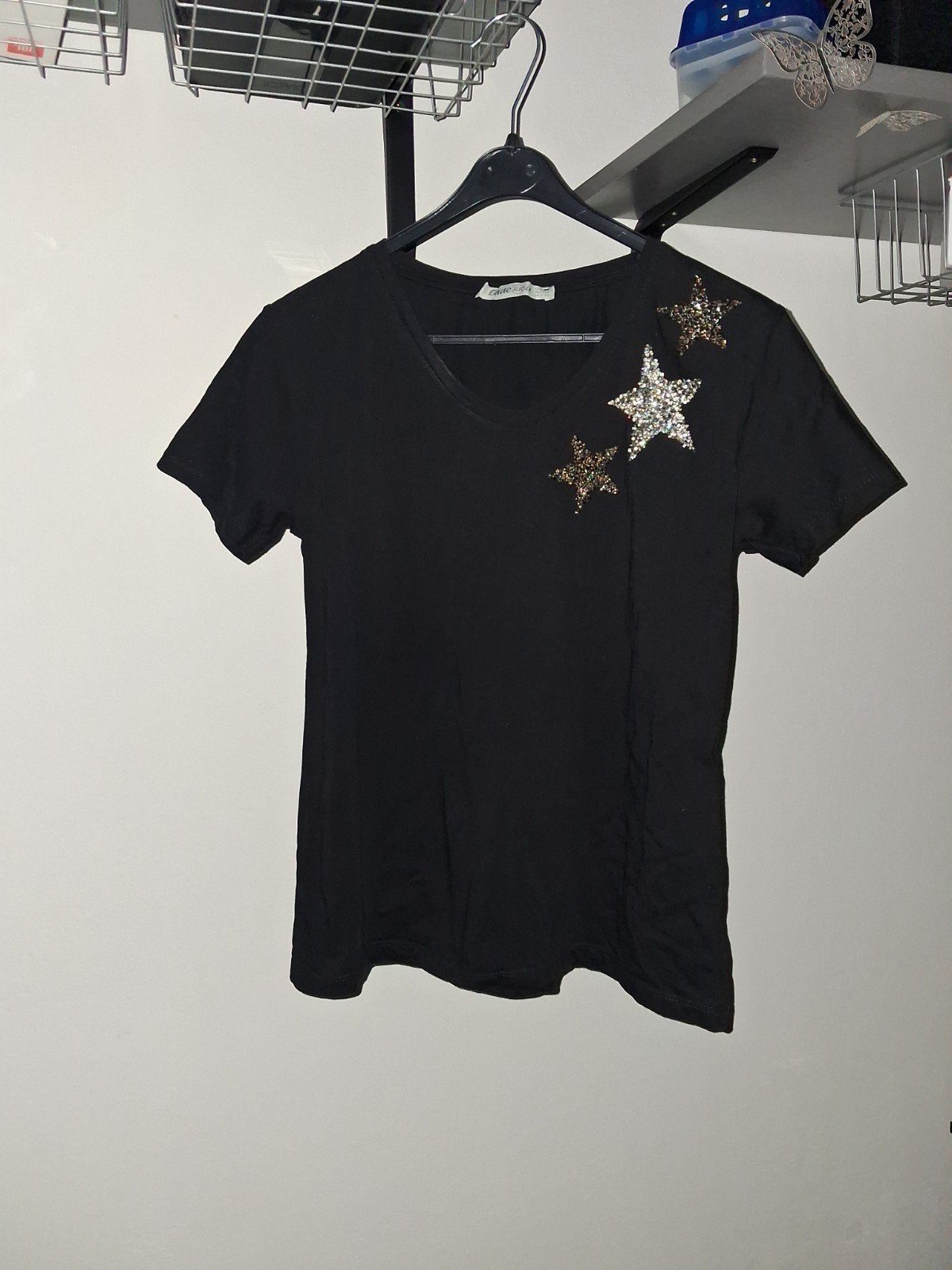 T-shirt met sterren maat M. 5hale=4betale, Kleding | Dames, T-shirts, Ophalen of Verzenden, Zo goed als nieuw, Zwart, Korte mouw