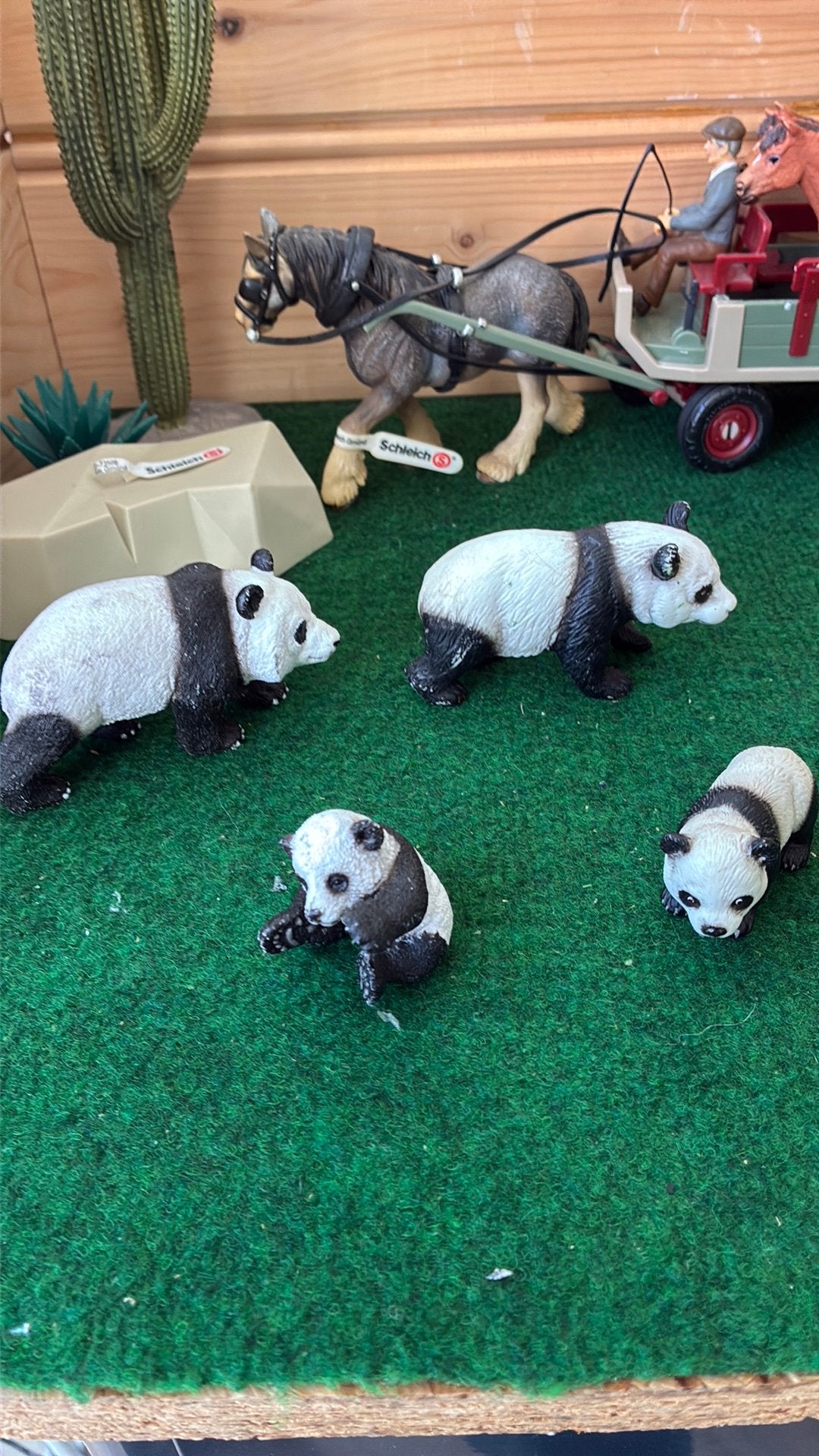 Schleich panda’s, Ophalen of Verzenden, Zo goed als nieuw, Paard, Beeldje of Figuurtje