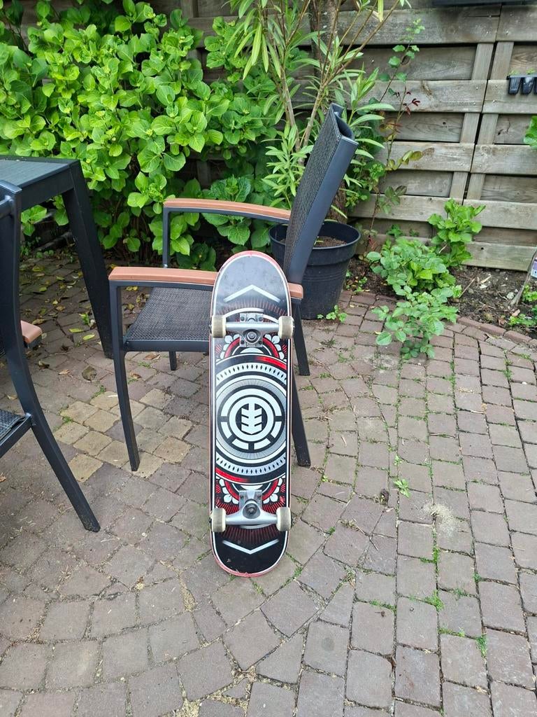 Skateboard incl. helm en polsbeschermers, Ophalen of Verzenden, Gebruikt