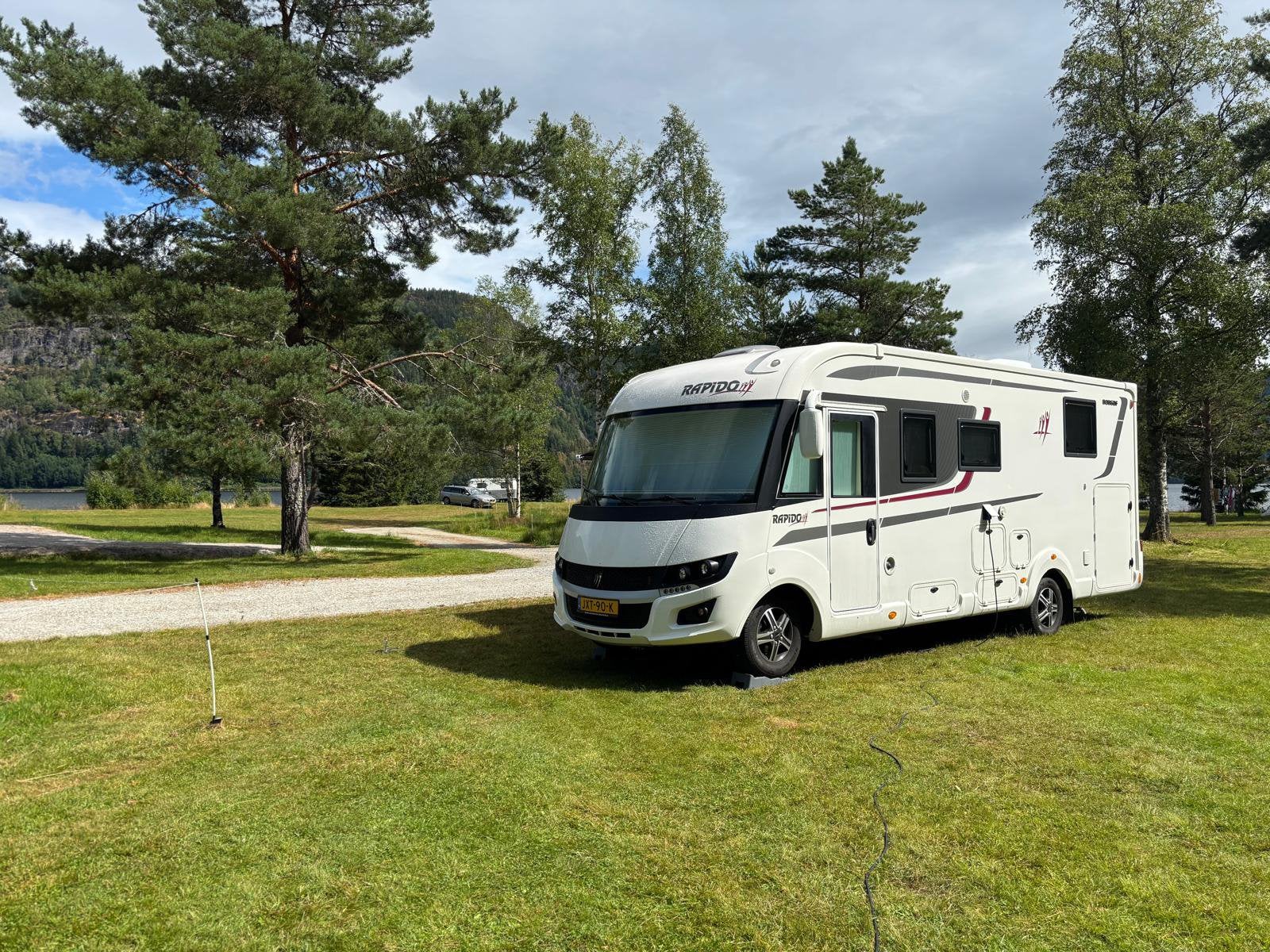 Rapido 8086DF 2019 (nieuwe interieur), Caravans en Kamperen, Campers, Integraal, Chemisch toilet, Ringverwarming, Fiat