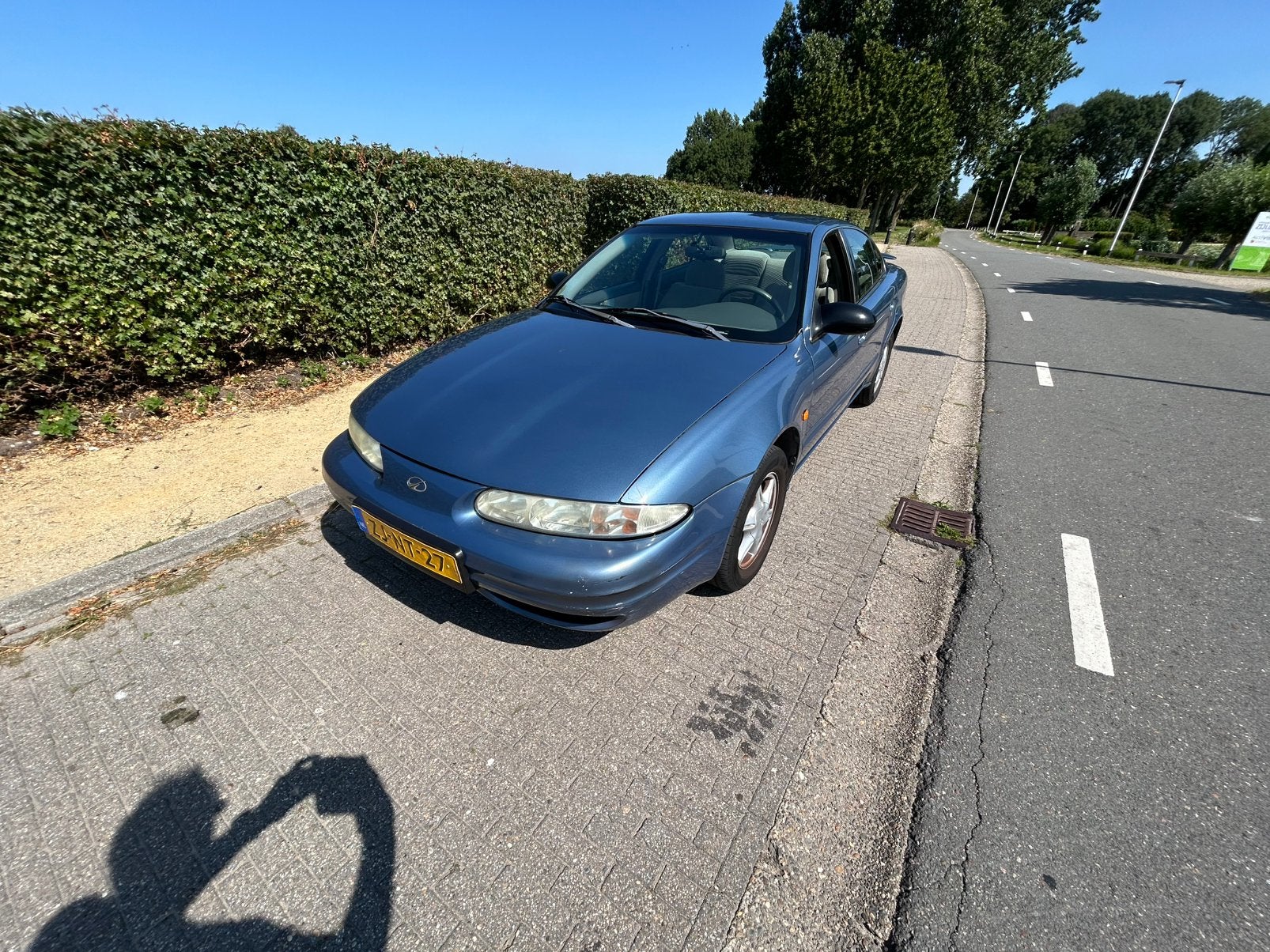 Chevrolet Alero 3.4 V6 Automaat, 454 kg, Alero, Blauw, Origineel Nederlands