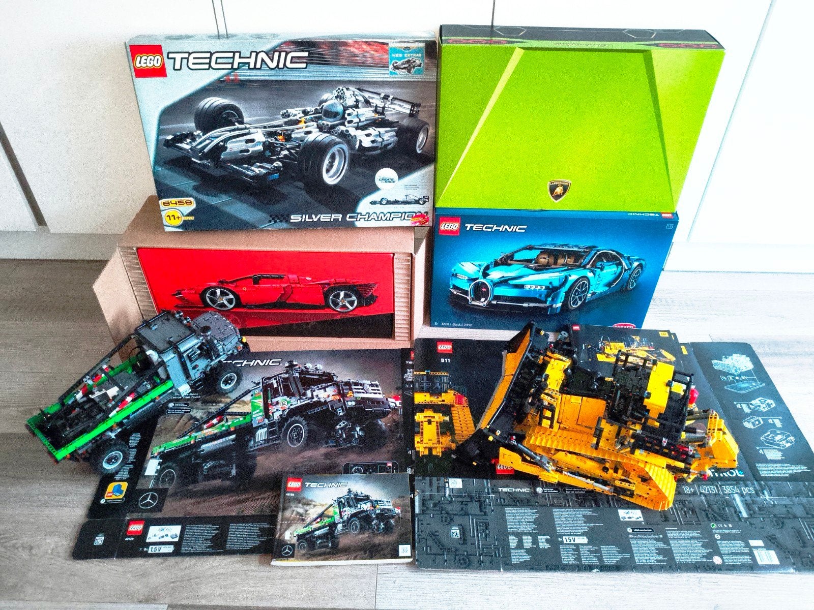 Grote collectie LEGO Technic sets (Bugatti, Ferrari, CAT), Ophalen, Zo goed als nieuw
