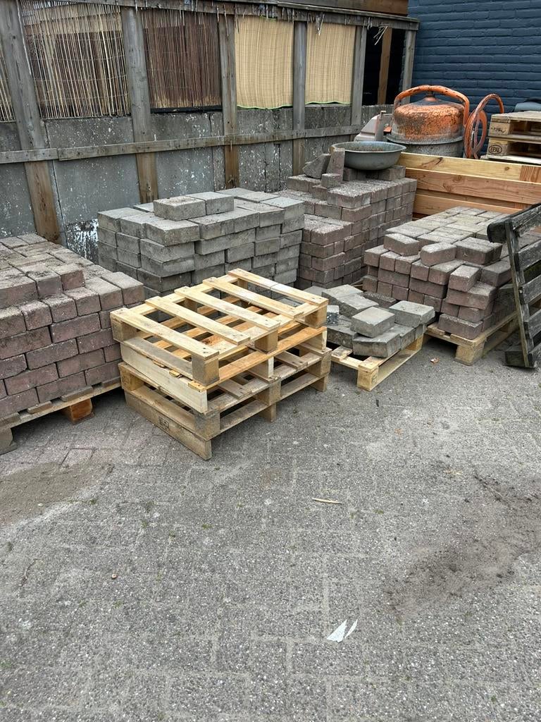 Gratis restpartijtje klinkers, Ophalen, Gebruikt, Klinkers, 5 tot 10 m²