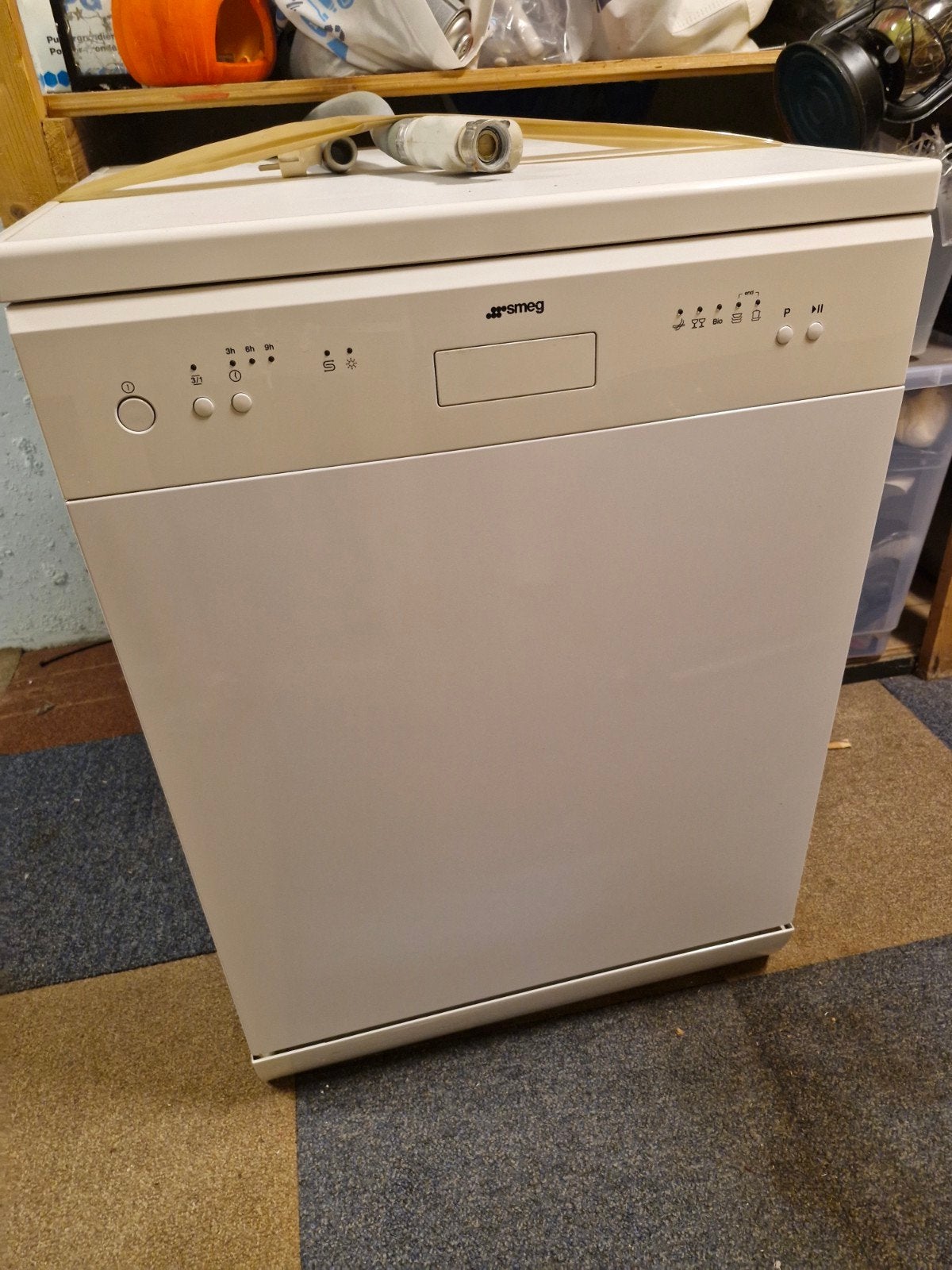 Smeg Vrijstaande Vaatwasser - Wit, Goede Staat, Witgoed en Apparatuur, Vaatwasmachines, Ophalen, Gebruikt, 60 cm of meer, 85 tot 90 cm