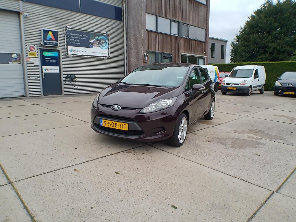Ford Fiesta 1.25 (bj 2010), Auto's, Ford, Euro 5, Stof, 1242 cc, Bruin