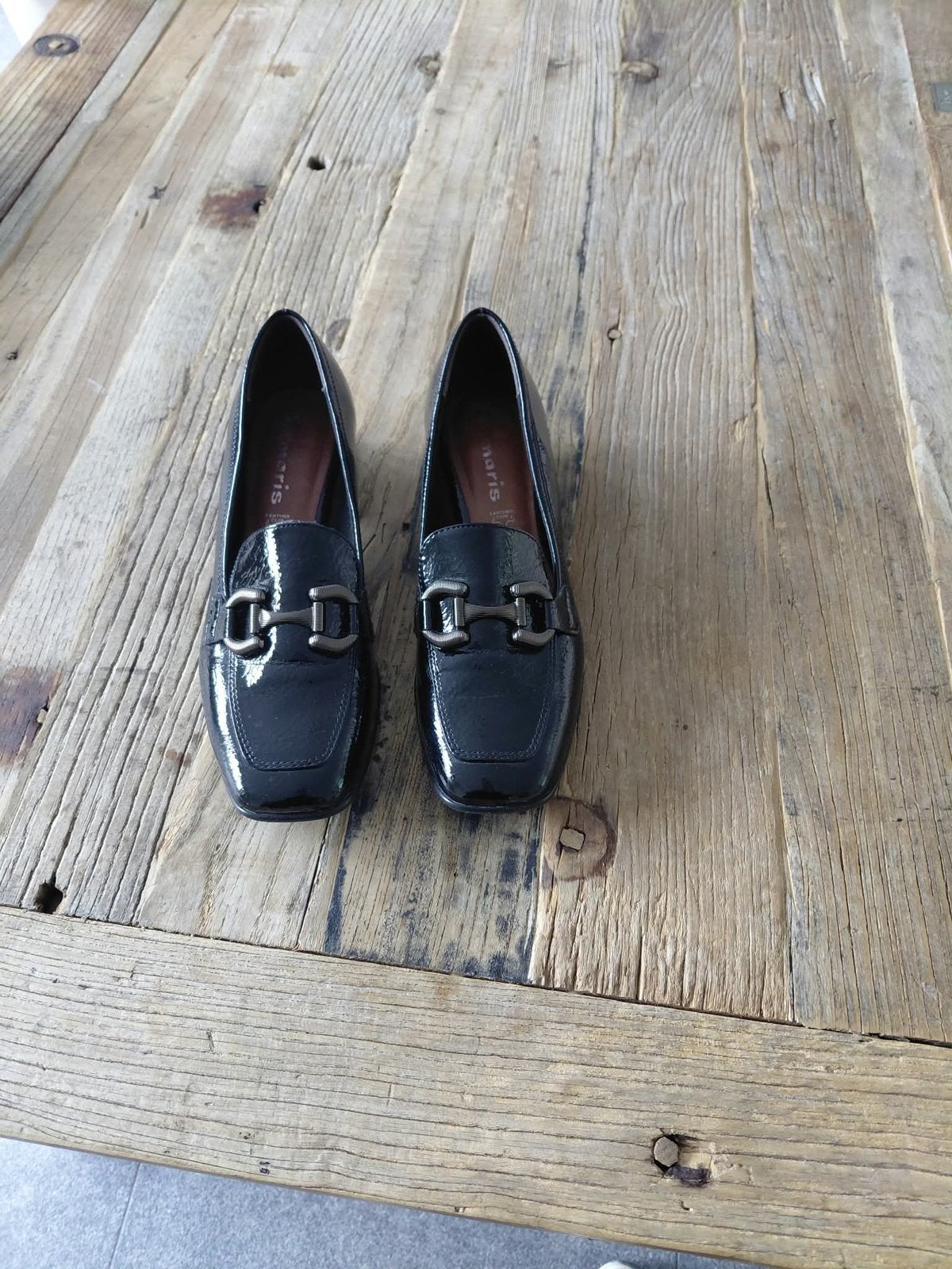 Tamaris dames schoen maat 40 als nieuw, Ophalen of Verzenden, Zo goed als nieuw, Zwart, Sneakers of Gympen