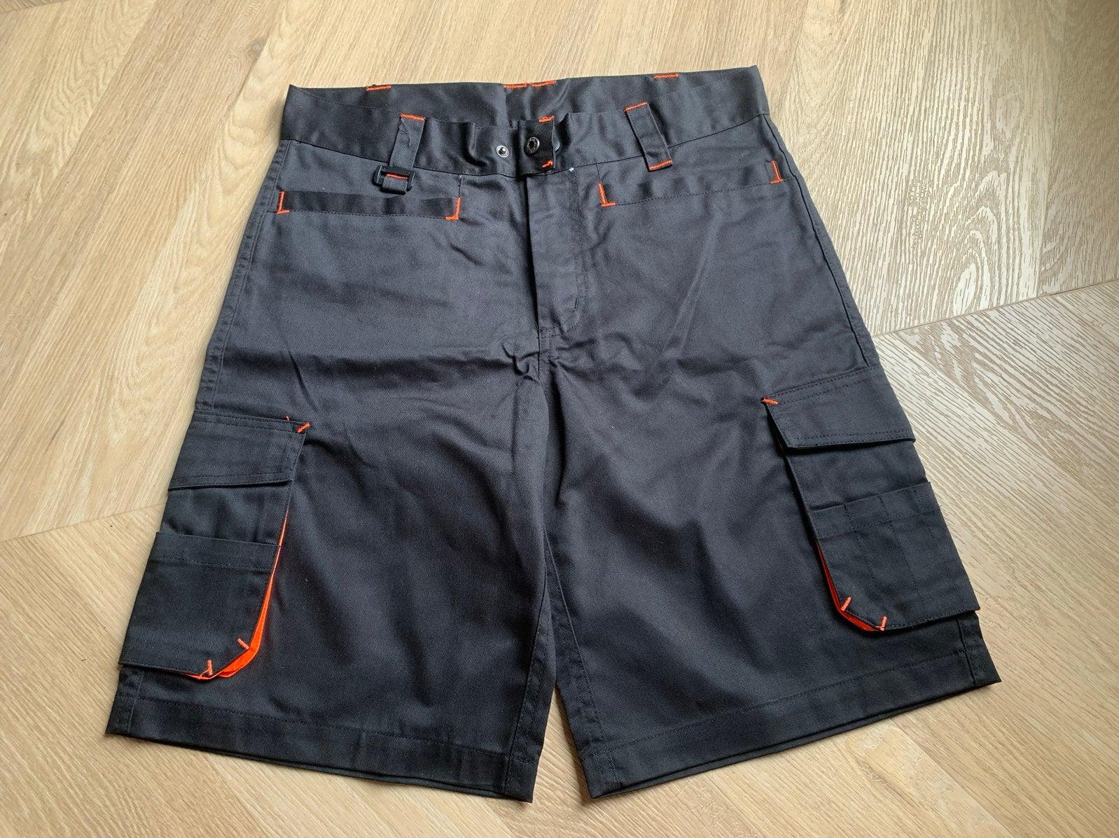 Workteam Bermuda Werkbroek Zwart/Oranje maat 46 (heb er 8), Ophalen, Nieuw