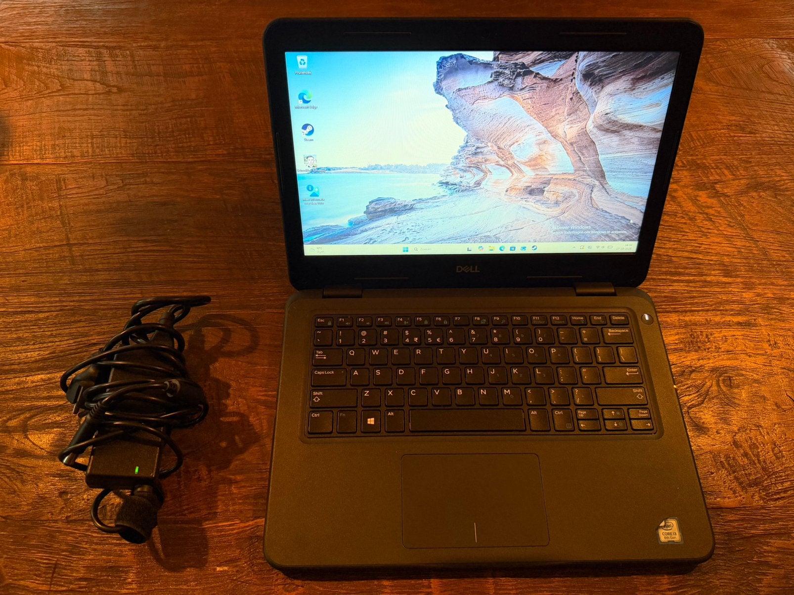 Dell Latitide 3310 i3 2,10GHz 8GB 256GB lader Windows 11, 2 tot 3 Ghz, 8 GB, Ophalen of Verzenden, Zo goed als nieuw