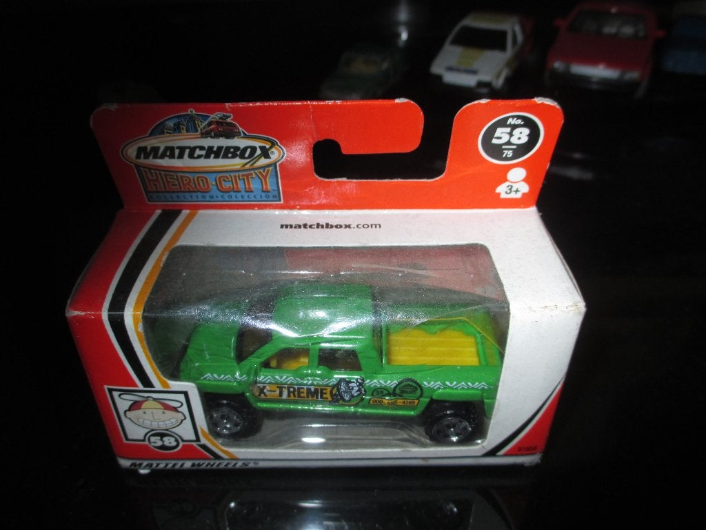 1:64 Extreme 4x4 Pick-Up - Matchbox Hero City #58 Mint Boxed, Ophalen of Verzenden, Nieuw, Auto