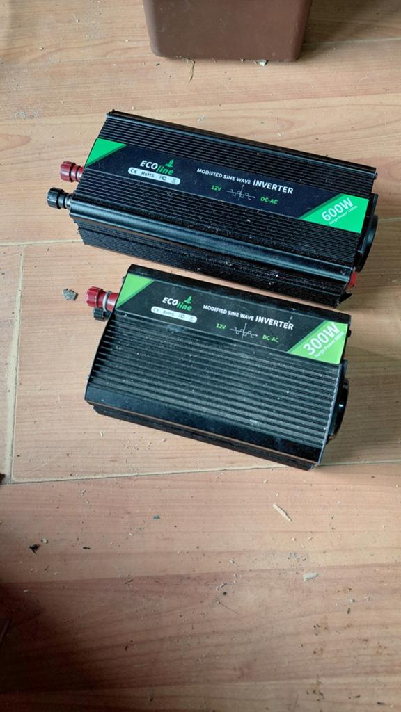 Ecoline Omvormers: 300W en 600W Gemodificeerde Sinus, Ophalen of Verzenden