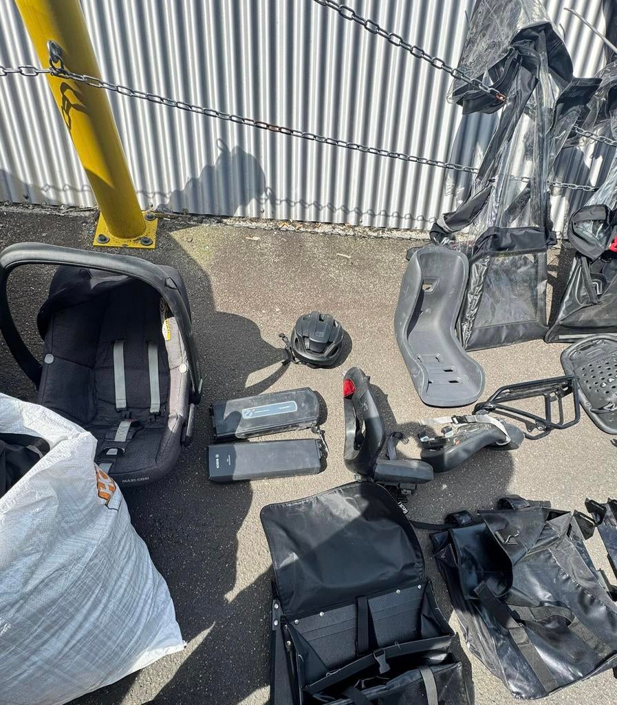 Electrische bakfiets onderdelen en bosch accu’s, Fietsen en Brommers, Fietsen | Bakfietsen, Ophalen of Verzenden, Zo goed als nieuw