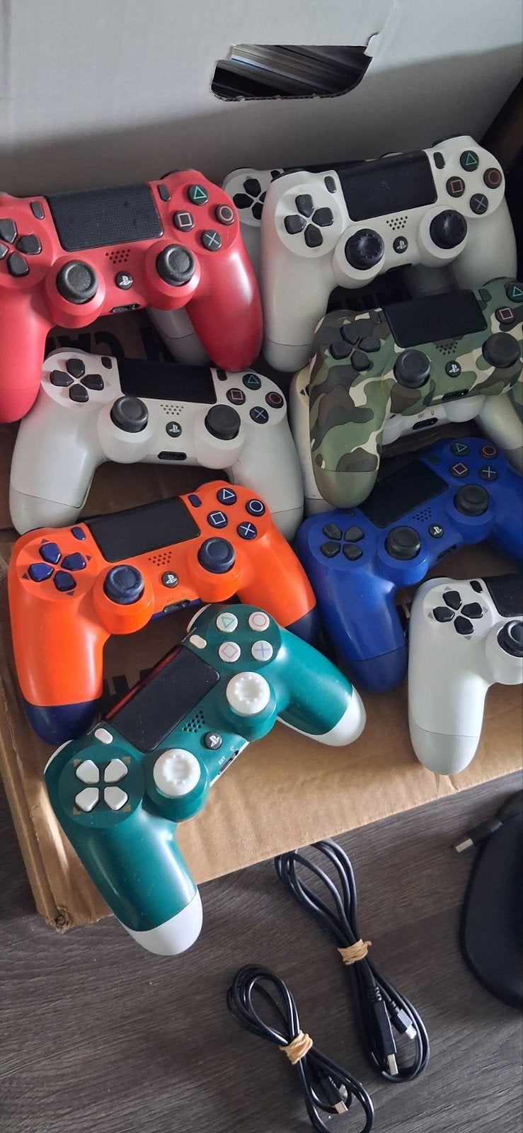 Grote partij PS4 & Xbox controllers, consoles en onderdelen, Ophalen, Gebruikt, Zwart, Met games