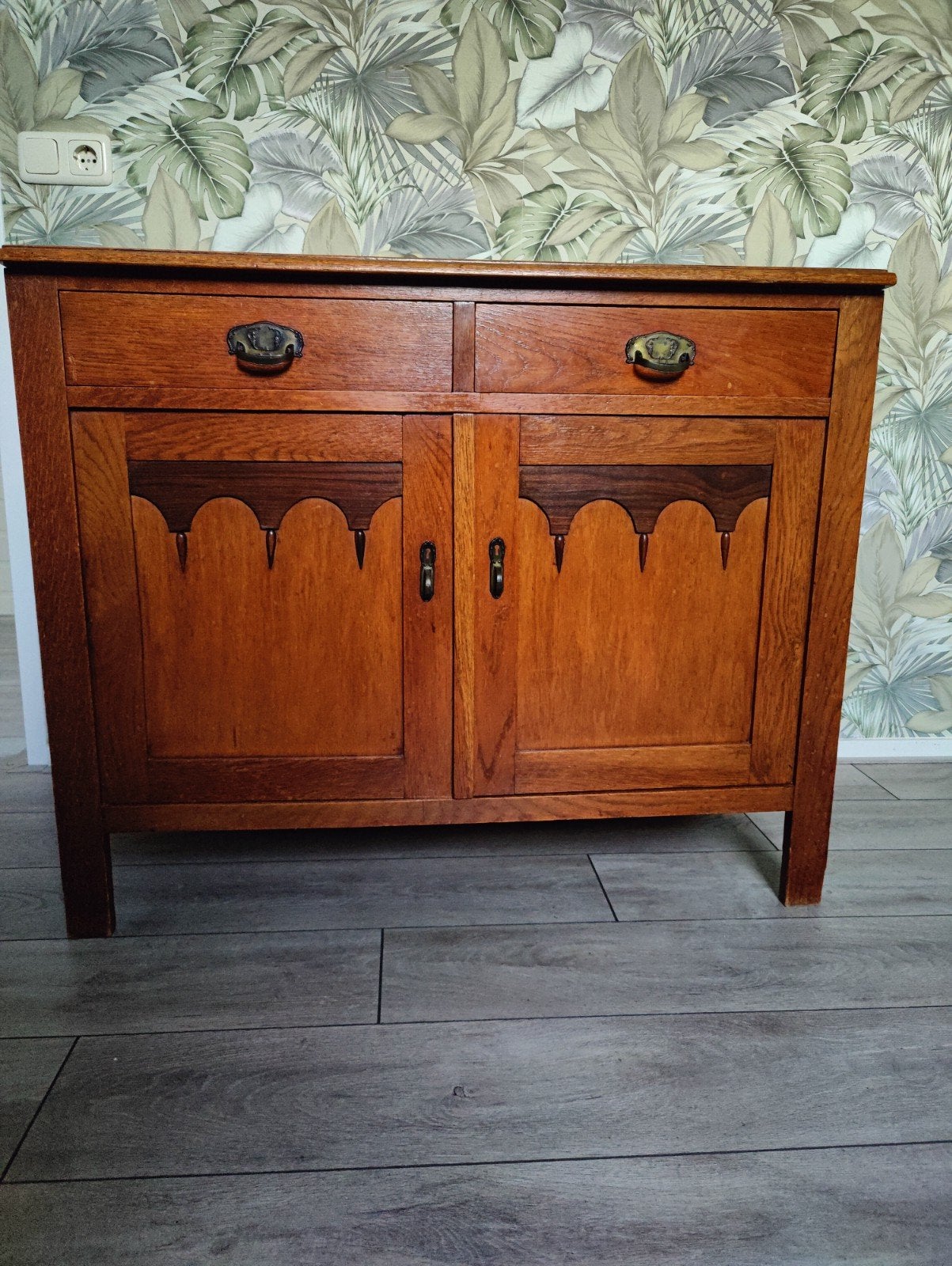 Antieke commode, klein dressoir, eiken kast, Ophalen, Gebruikt, Met deur(en), Eikenhout