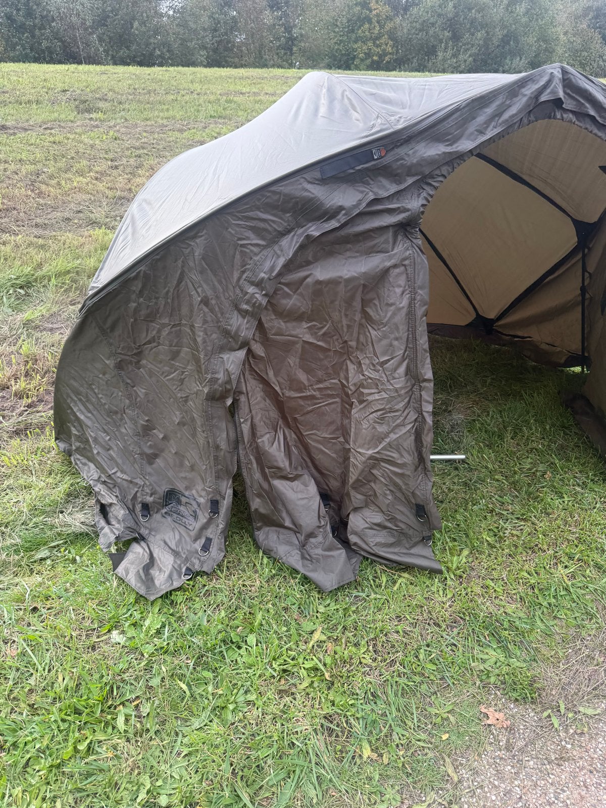 Fox R-Series Brolly - Perfect voor de visser, Ophalen, Zo goed als nieuw, Overige typen