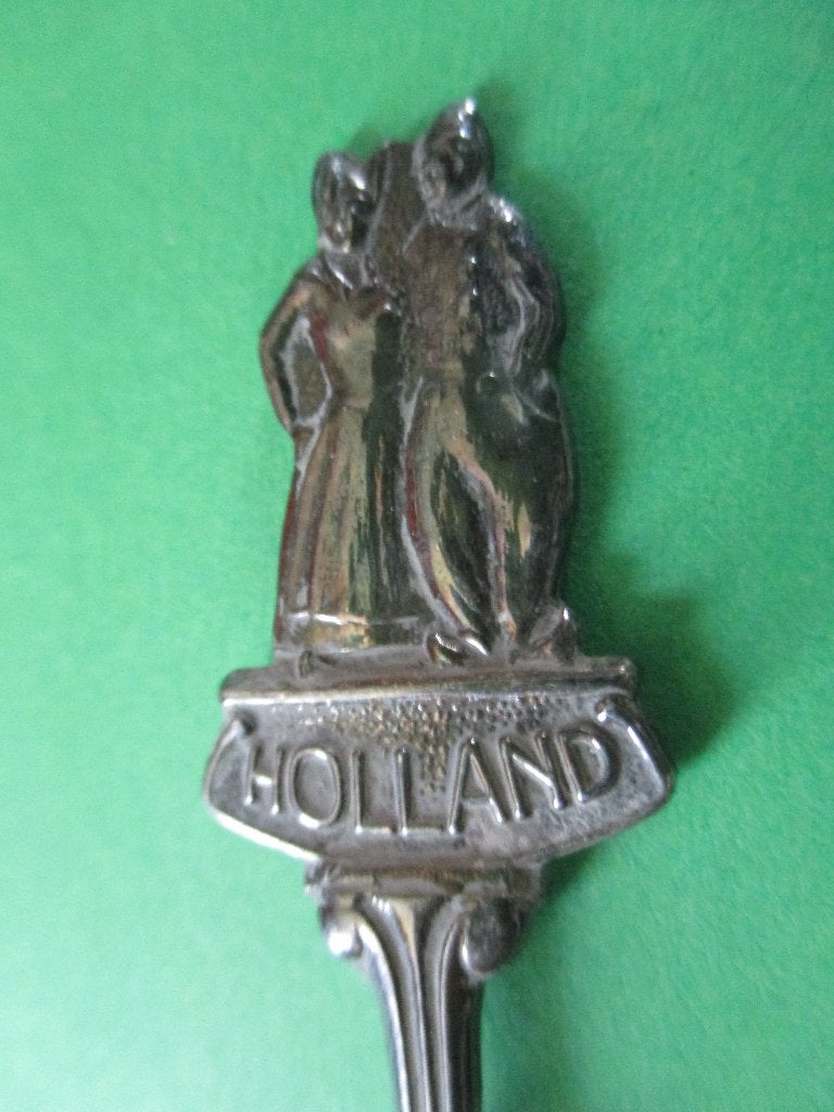 Lepeltje Holland, klederdracht, Verzenden, Gebruikt