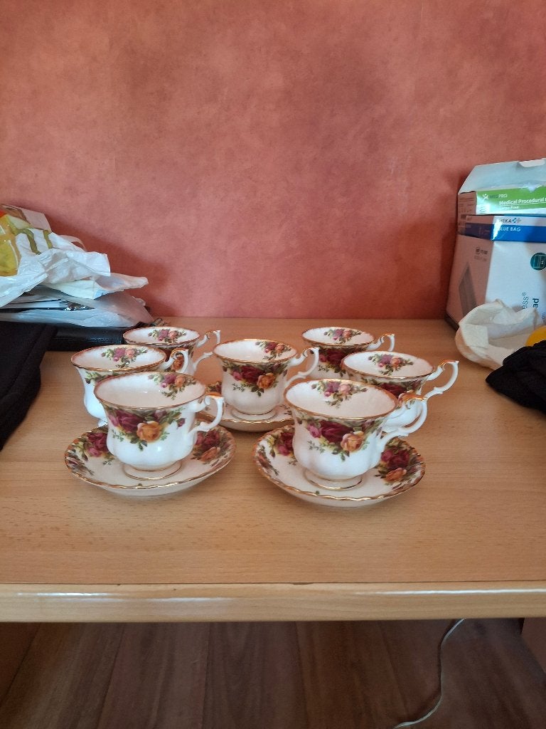 Royal albert, Ophalen