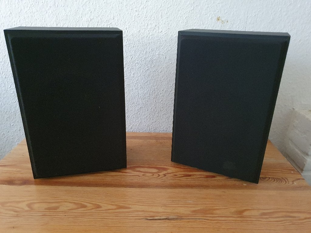 Schneider speakers 8026LS