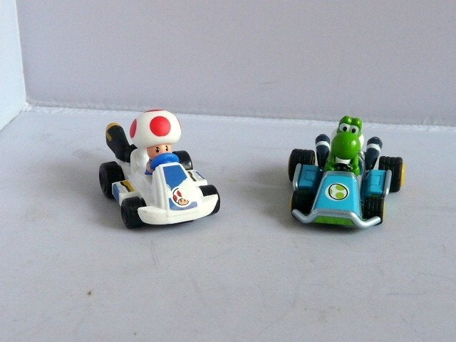 McDonalds 2014 # autootjesNintendo met Yoshi en Toad, Verzamelen, Poppetjes en Figuurtjes, Ophalen of Verzenden, Zo goed als nieuw