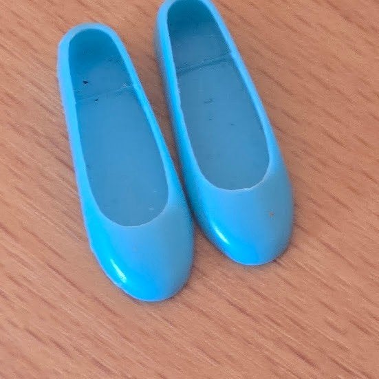 vintage Barbie schoentjes, Ophalen of Verzenden, Zo goed als nieuw, Accessoires
