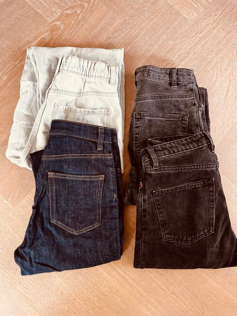 Dames spijkerbroeken  maat 32 en 24, Kleding | Dames, Ophalen of Verzenden, Gedragen, Overige kleuren