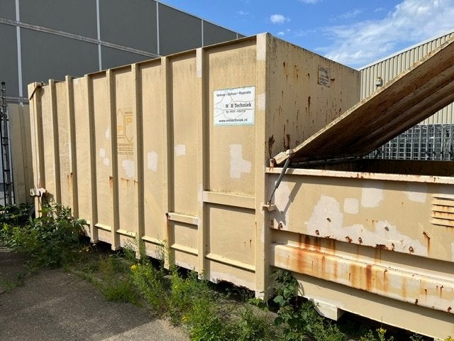 afvalpers containerpers, Ophalen
