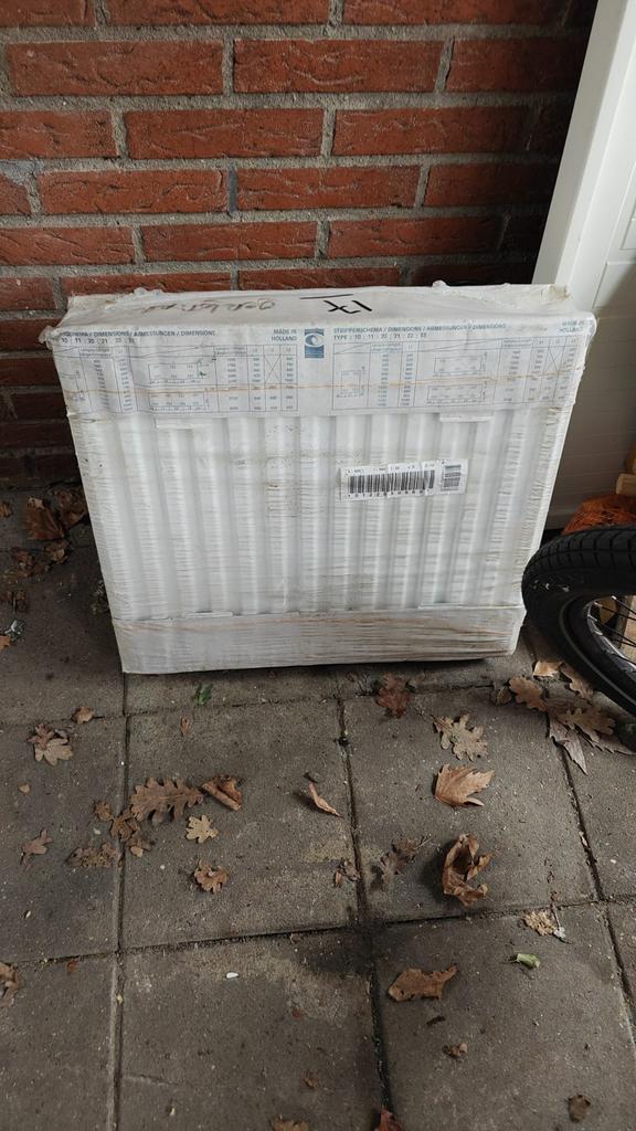 Kleine radiator, Doe-het-zelf en Verbouw, Ophalen, 30 tot 80 cm, Radiator, Minder dan 60 cm