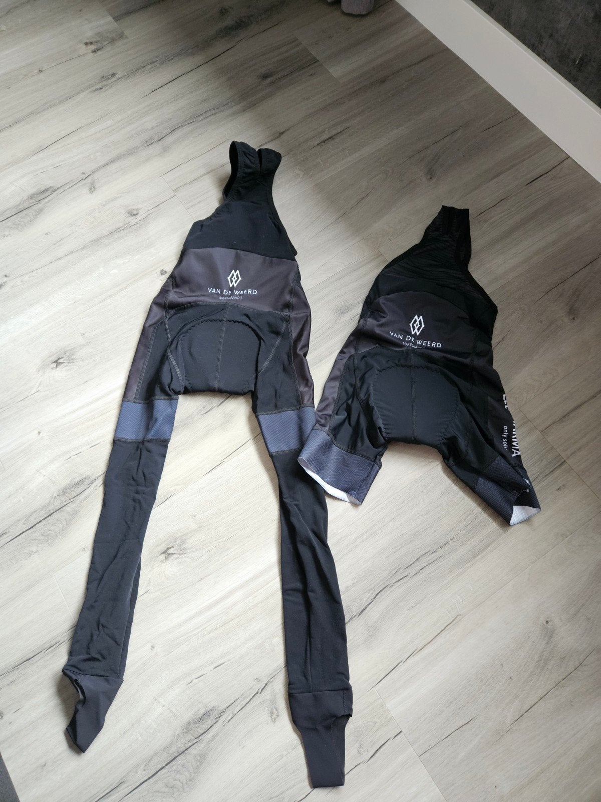 Te koop mountainbike kleding, Ophalen of Verzenden, Nieuw, Bovenkleding, Overige merken