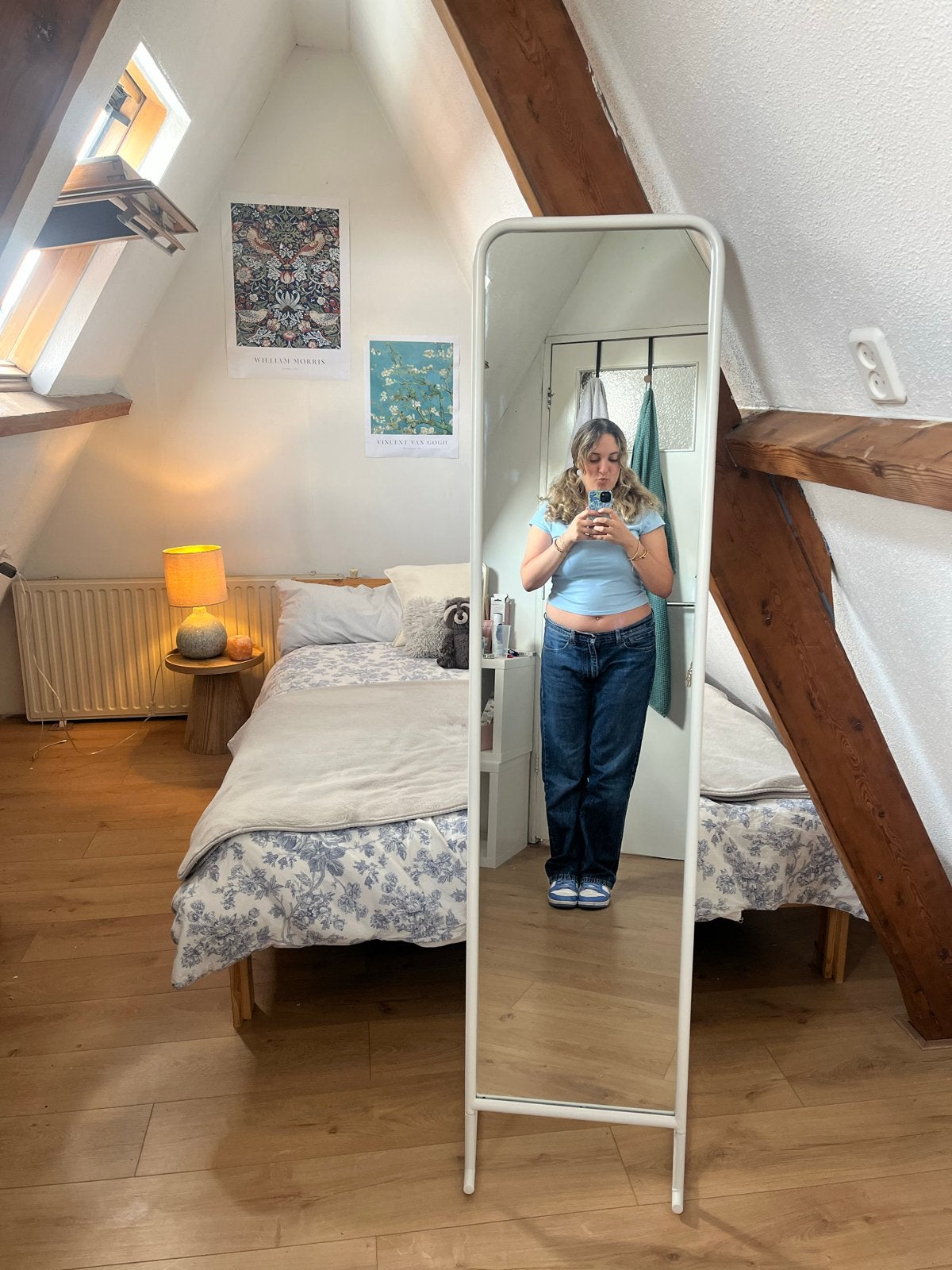 IKEA KNAPPER staande spiegel met kledingrek, wit, Ophalen, Minder dan 50 cm, Gebruikt, 150 tot 200 cm