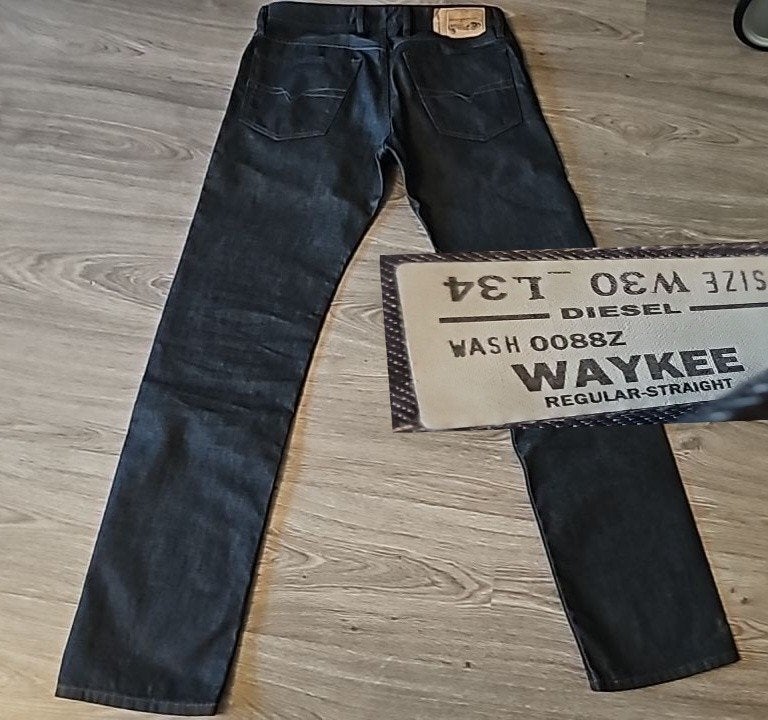 Diesel WAYKEE - STRAIGHT - W30 L34 = 30x34 #D3468, Diesel, Blauw, Diesel, W32 (confectie 46) of kleiner