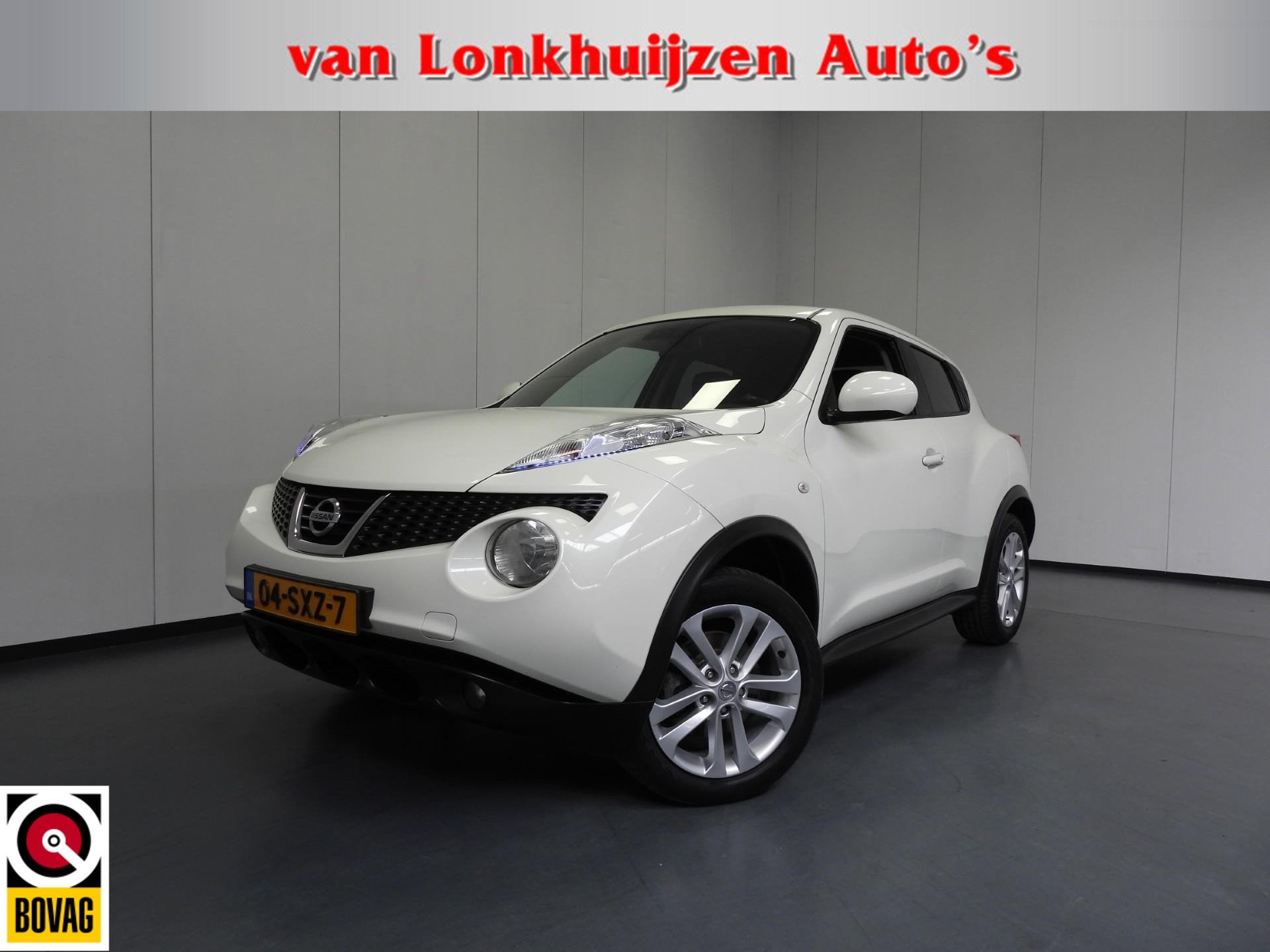 Nissan Juke 1.6 DIG-T 190PK Aut. Tekna All-Mode 4WD LEER/NAV, Auto's, Euro 5, 1618 cc, Gebruikt, Wit