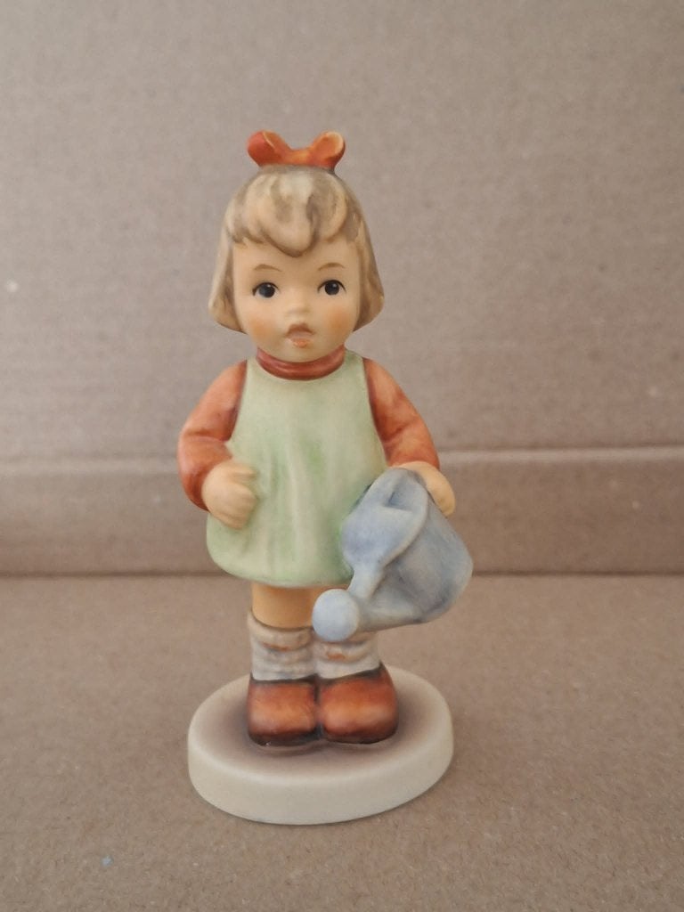 Meisje met gieter in hand - Goebel / Hummel, Ophalen, Zo goed als nieuw, Hummel