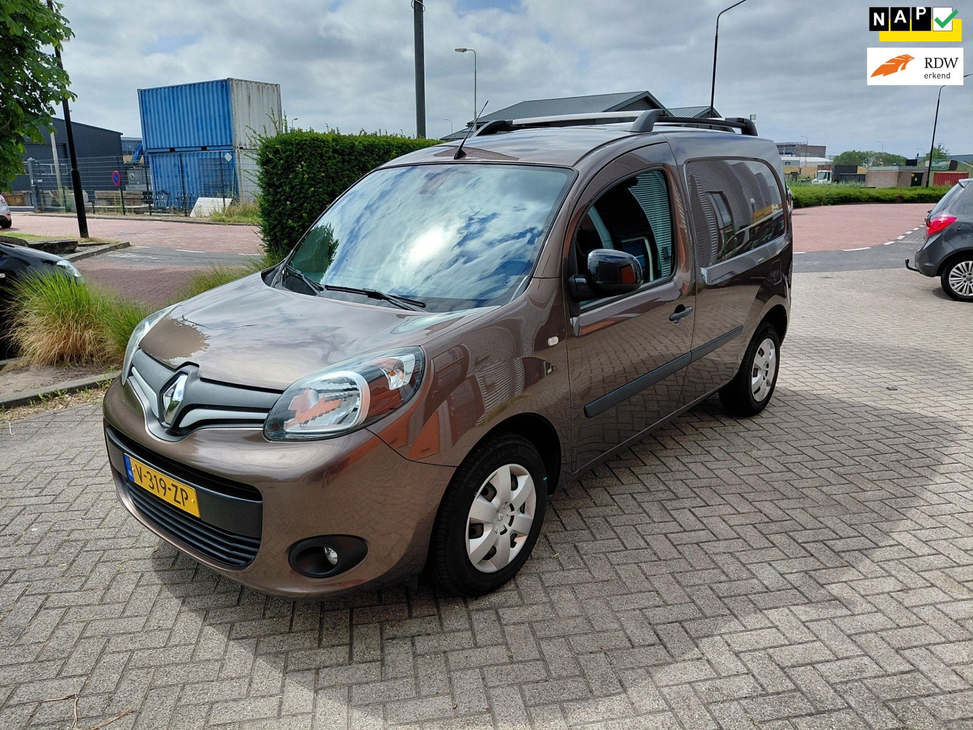 Renault Kangoo 1.5 dCi 90 Energy Luxe Automaat ecc navi, Stof, Gebruikt, Bruin, Renault