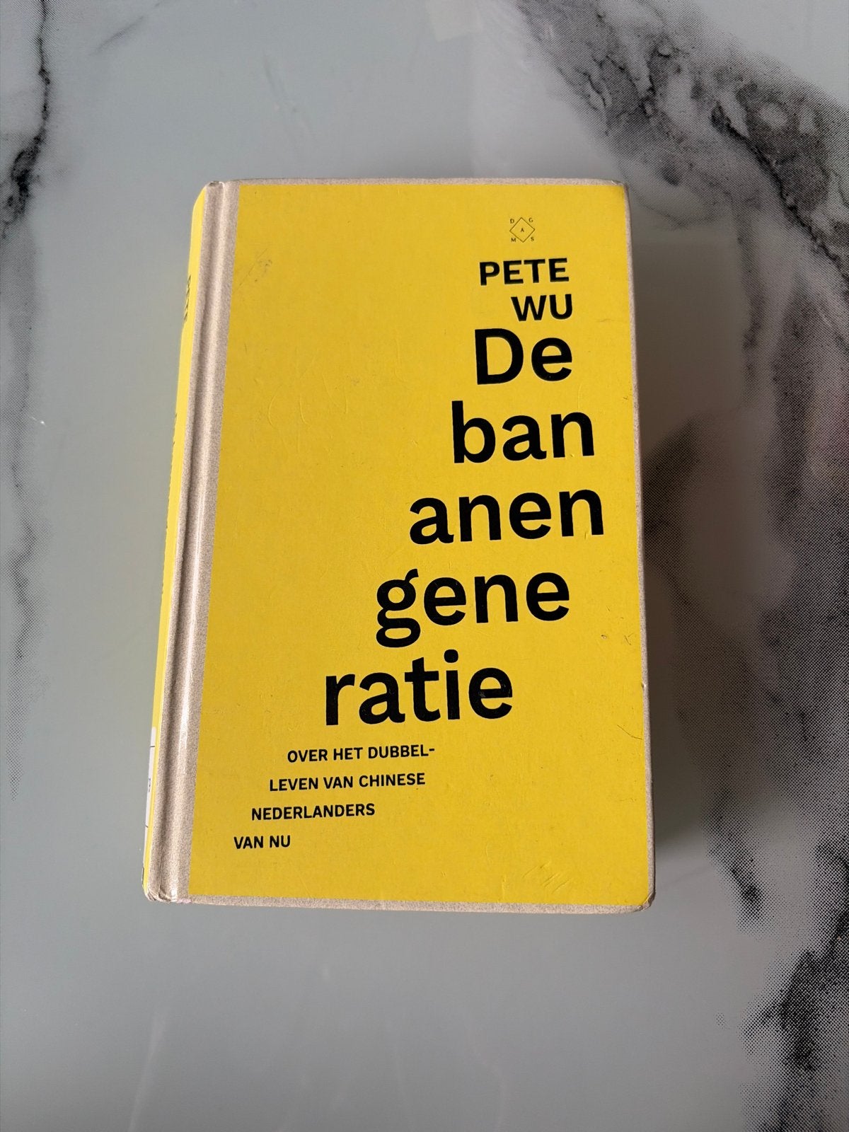 Pete Wu - De bananengeneratie, Ophalen of Verzenden, Zo goed als nieuw, Pete Wu
