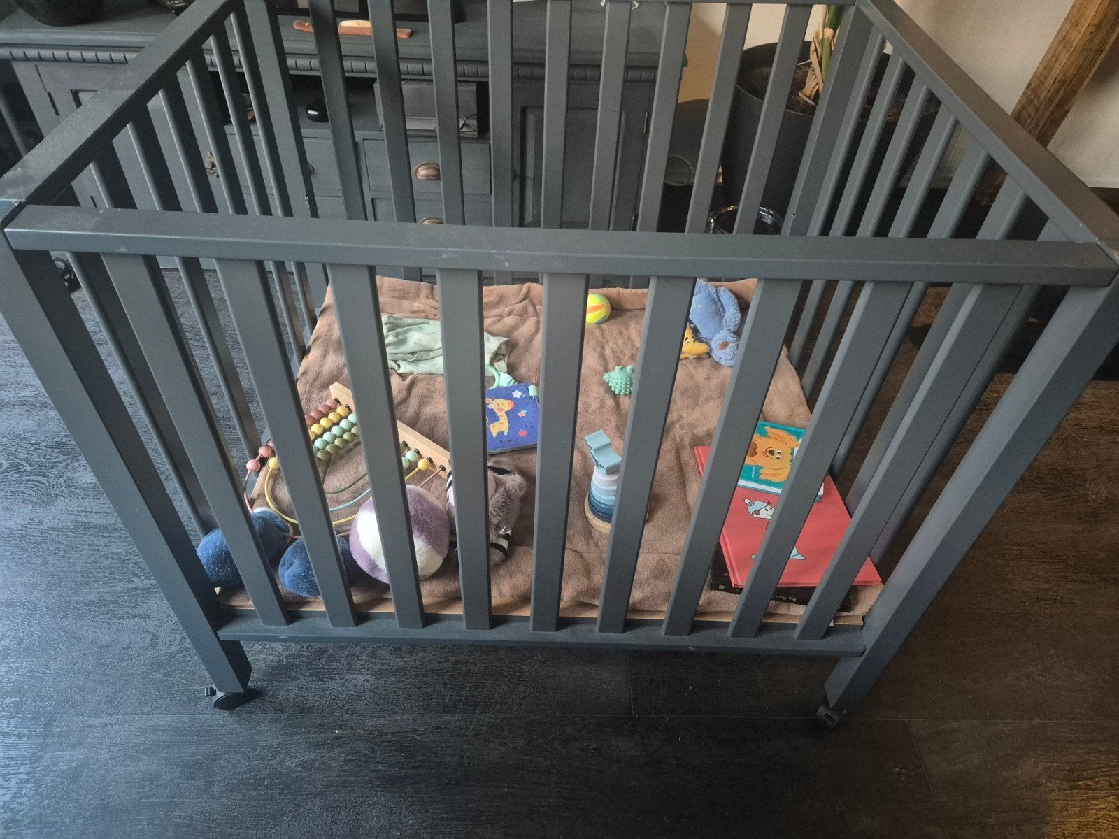 kinderbox, Kinderen en Baby's, Ophalen, Zo goed als nieuw, In hoogte verstelbaar