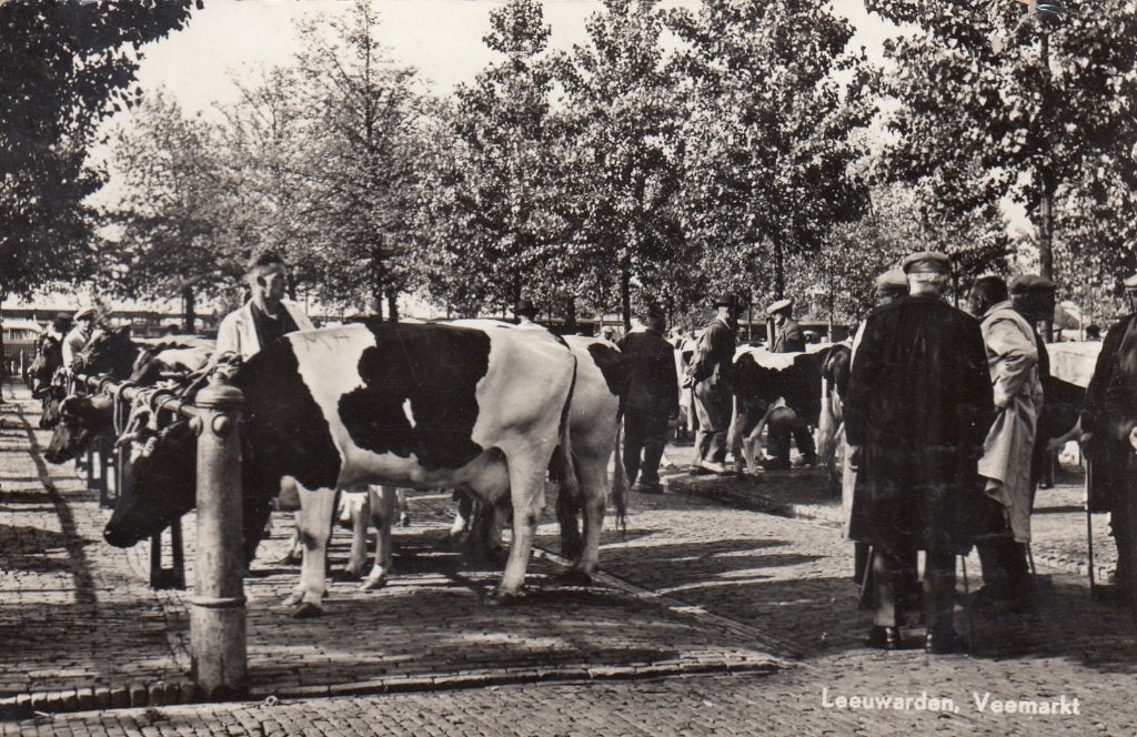 Leeuwarden - Veemarkt, Verzenden, 1940 tot 1960, Gelopen, Friesland
