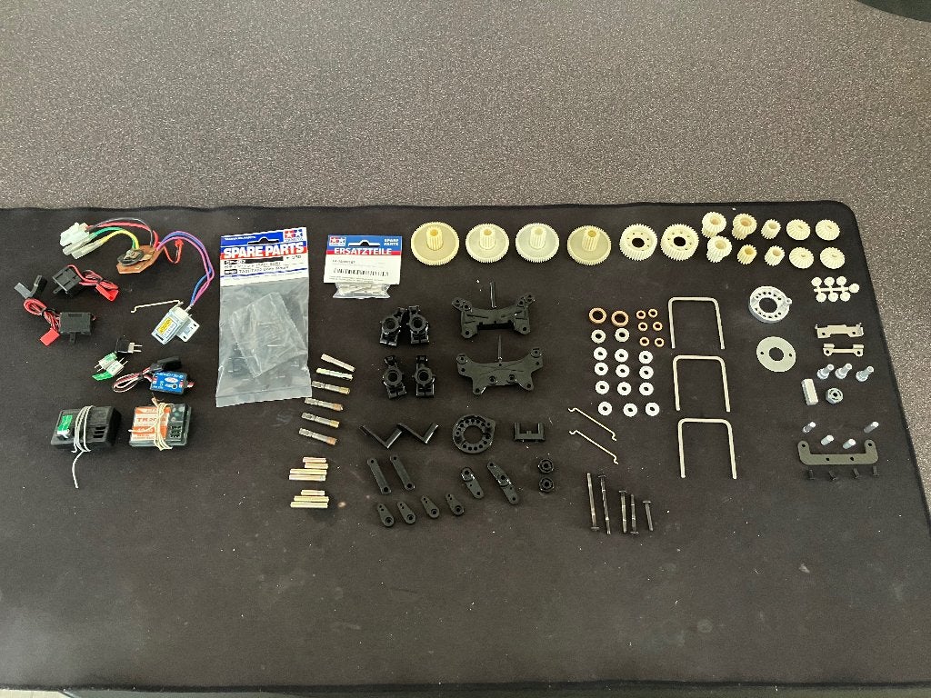 Diverse onderdelen en elektronica Tamiya TA01/02, Elektro, Gebruikt, Ophalen of Verzenden, Schaal 1:10