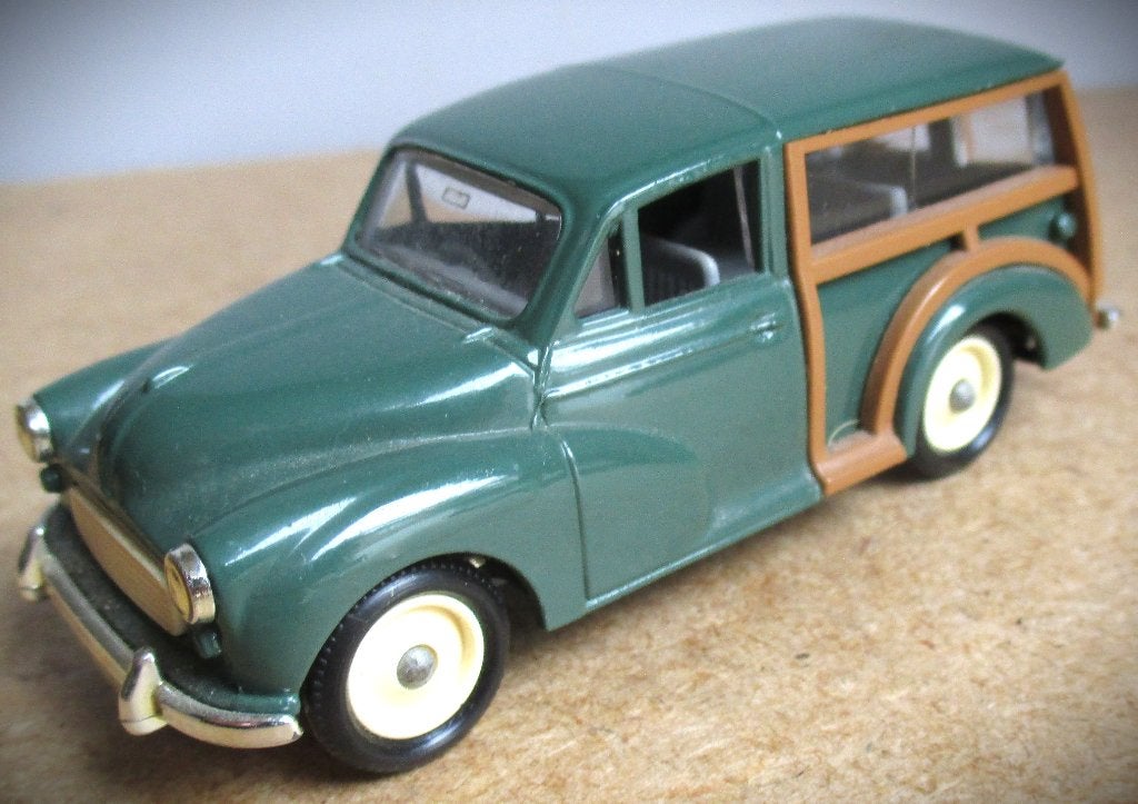 Morris Minor Traveller modelauto - Groen~Lledo~Auto, Hobby en Vrije tijd, Ophalen of Verzenden, Zo goed als nieuw, Auto, Overige merken