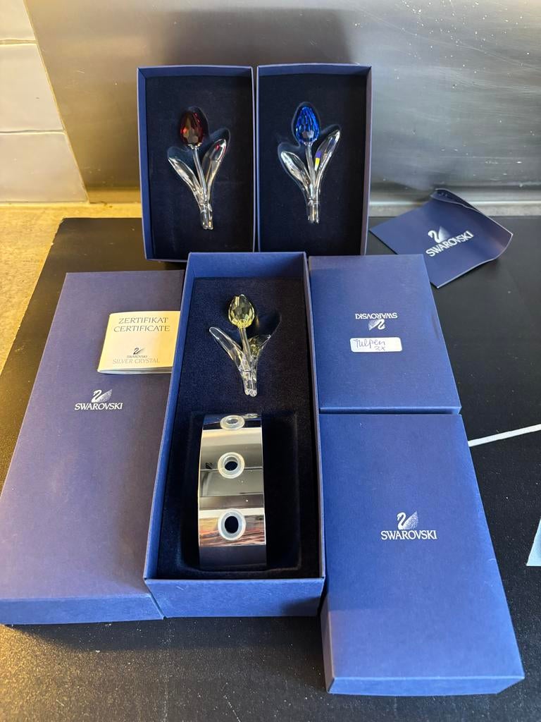 Swarovski Tulpen Kristal Decoratie - Onbeschadigd & Krasvrij, Verzamelen, Swarovski, Ophalen of Verzenden, Zo goed als nieuw, Figuurtje