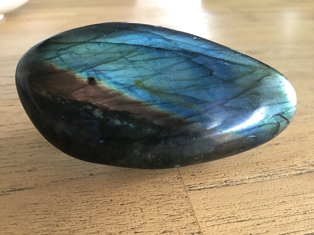 Prachtige Labradoriet, Ophalen, Mineraal