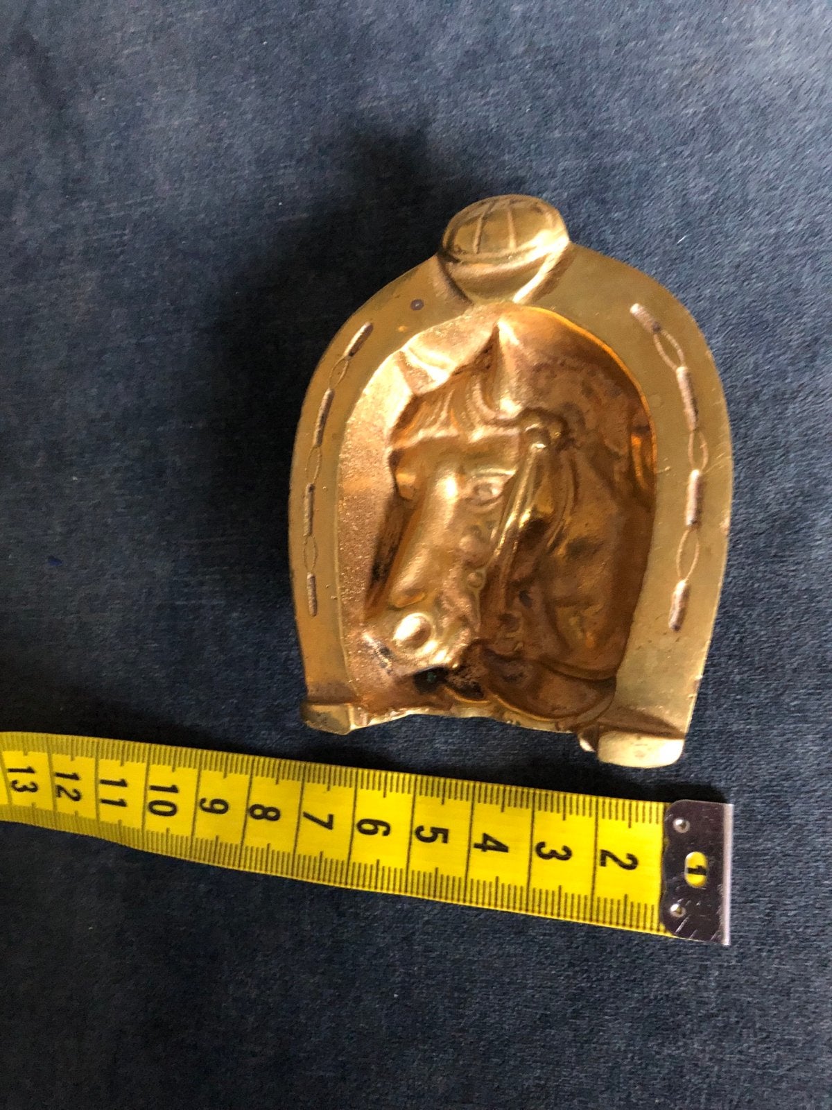 Zwaar koperen bakje met paard, hoefijzer en cap, Antiek en Kunst, Ophalen of Verzenden, Koper